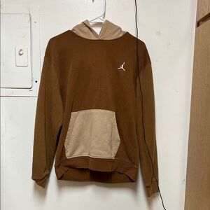 JORDAN ESSENTIALS FLEECE PULLOVER HOODIE